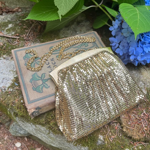 Vintage 1985 Whiting & Davis Gold Metal Mesh Mini Purse - Picture 7 of 14